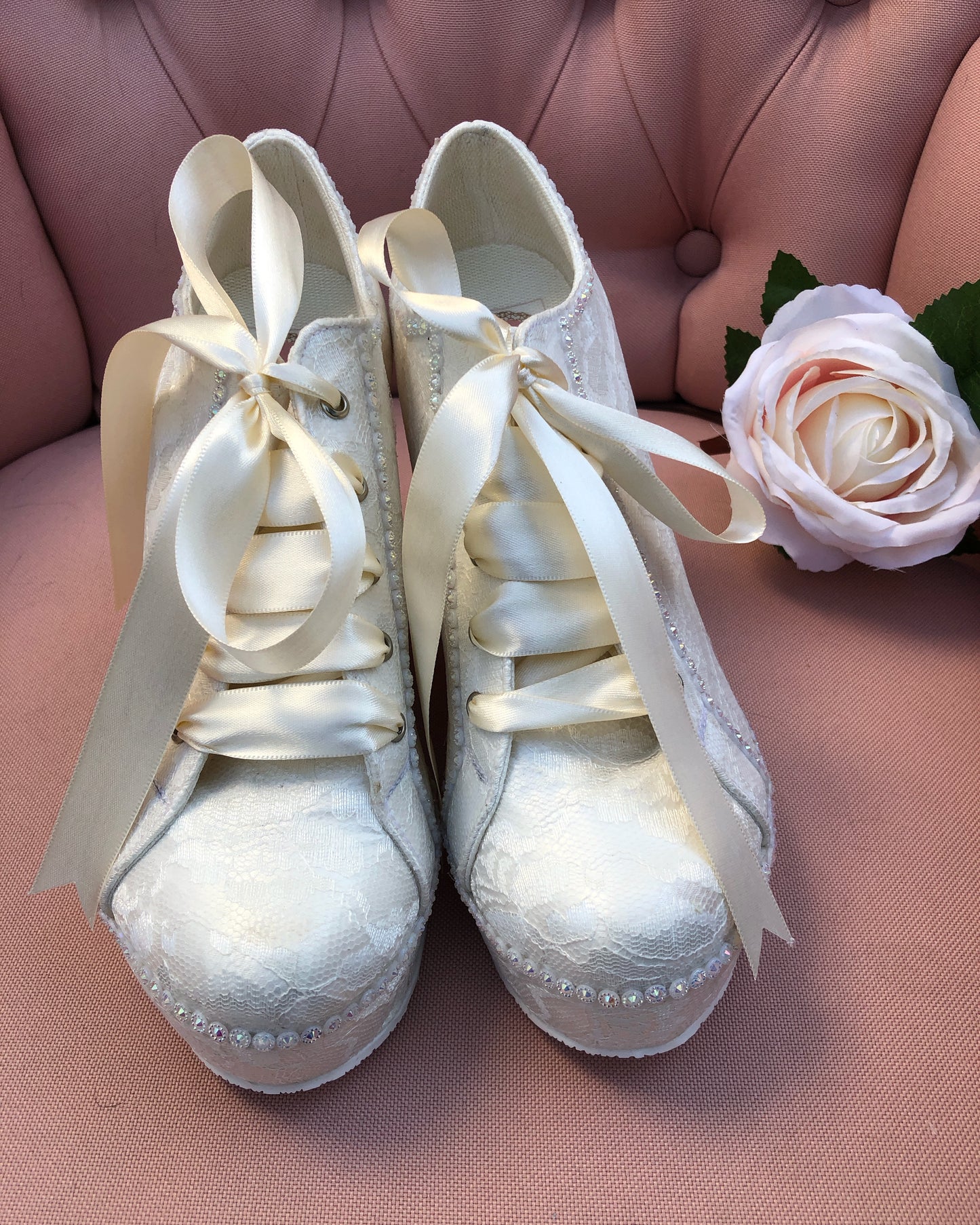 Tenis de Novia Plataforma Perlas Pequeñas