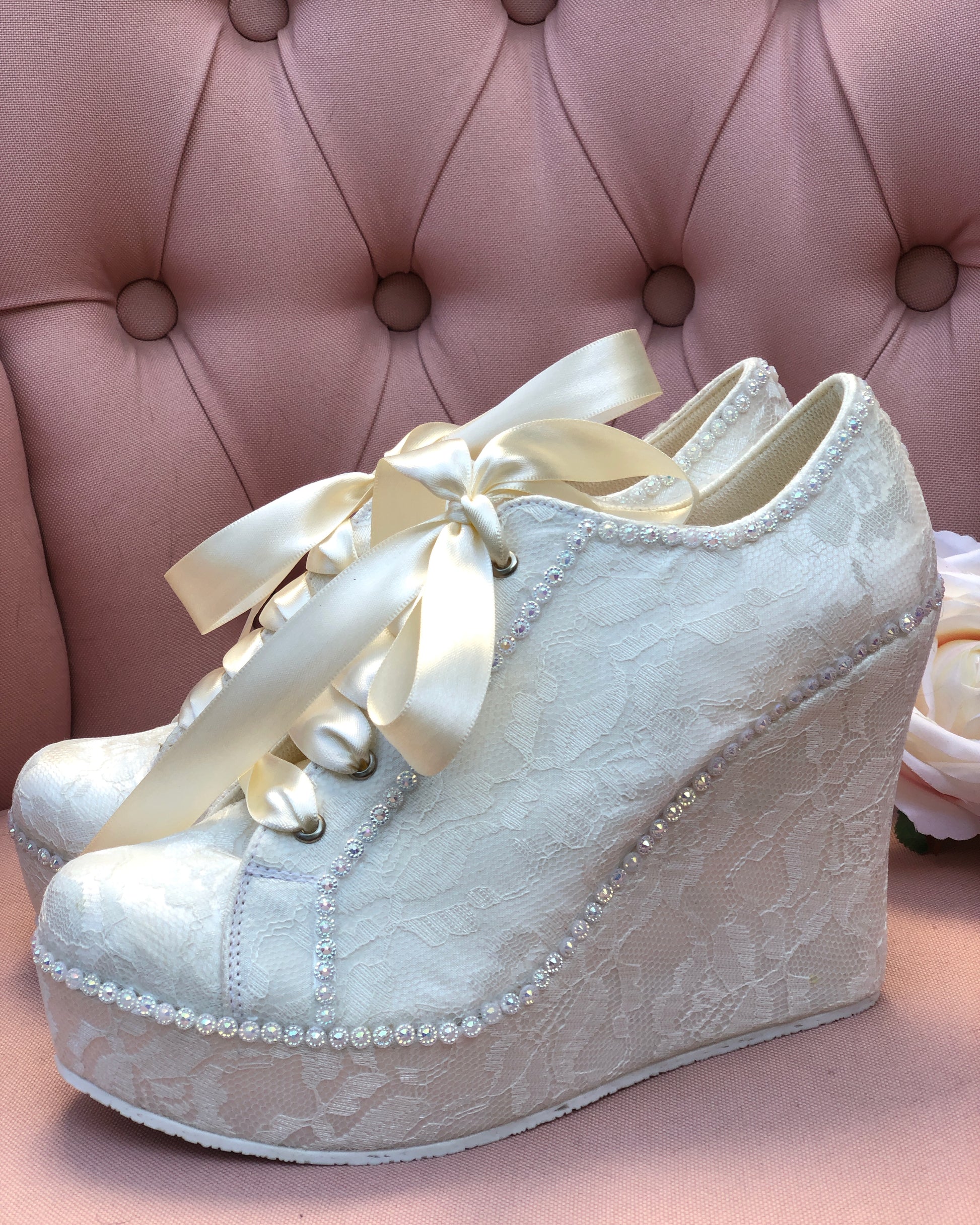 Zapatos Tenis de Novia con Perla pequeña