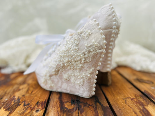 Zapatos De Novia Con Encaje y Perlas Bordadas y Perla Trasera