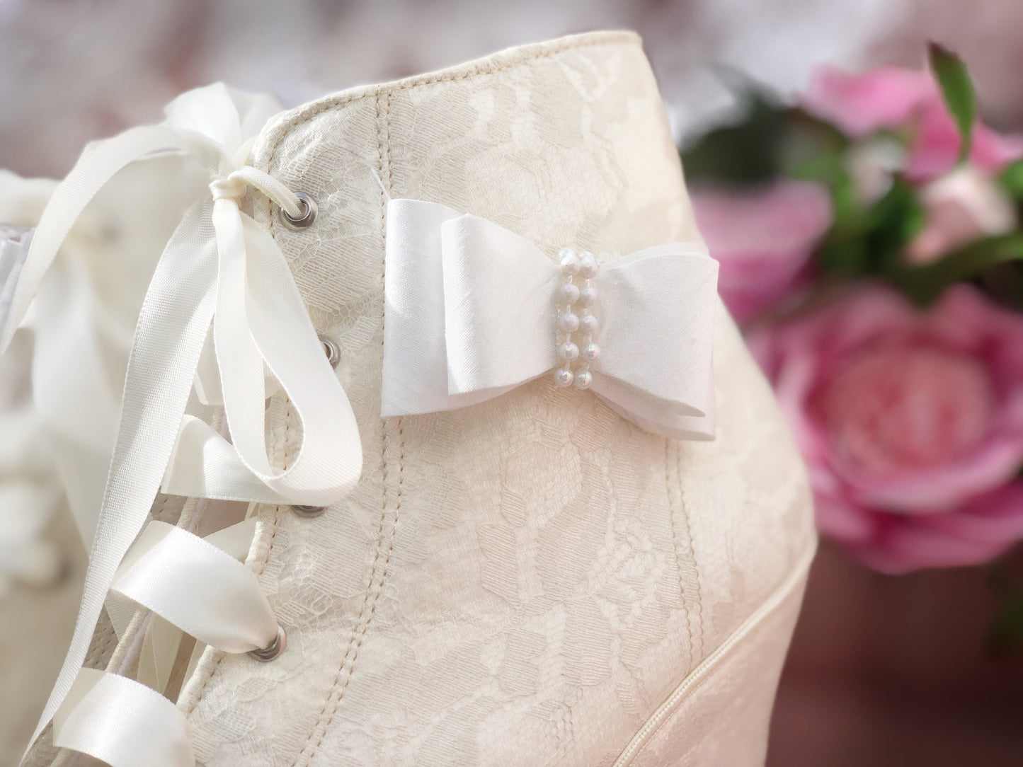 Zapato tenis de plataforma de novia para boda en encaje tipo bota