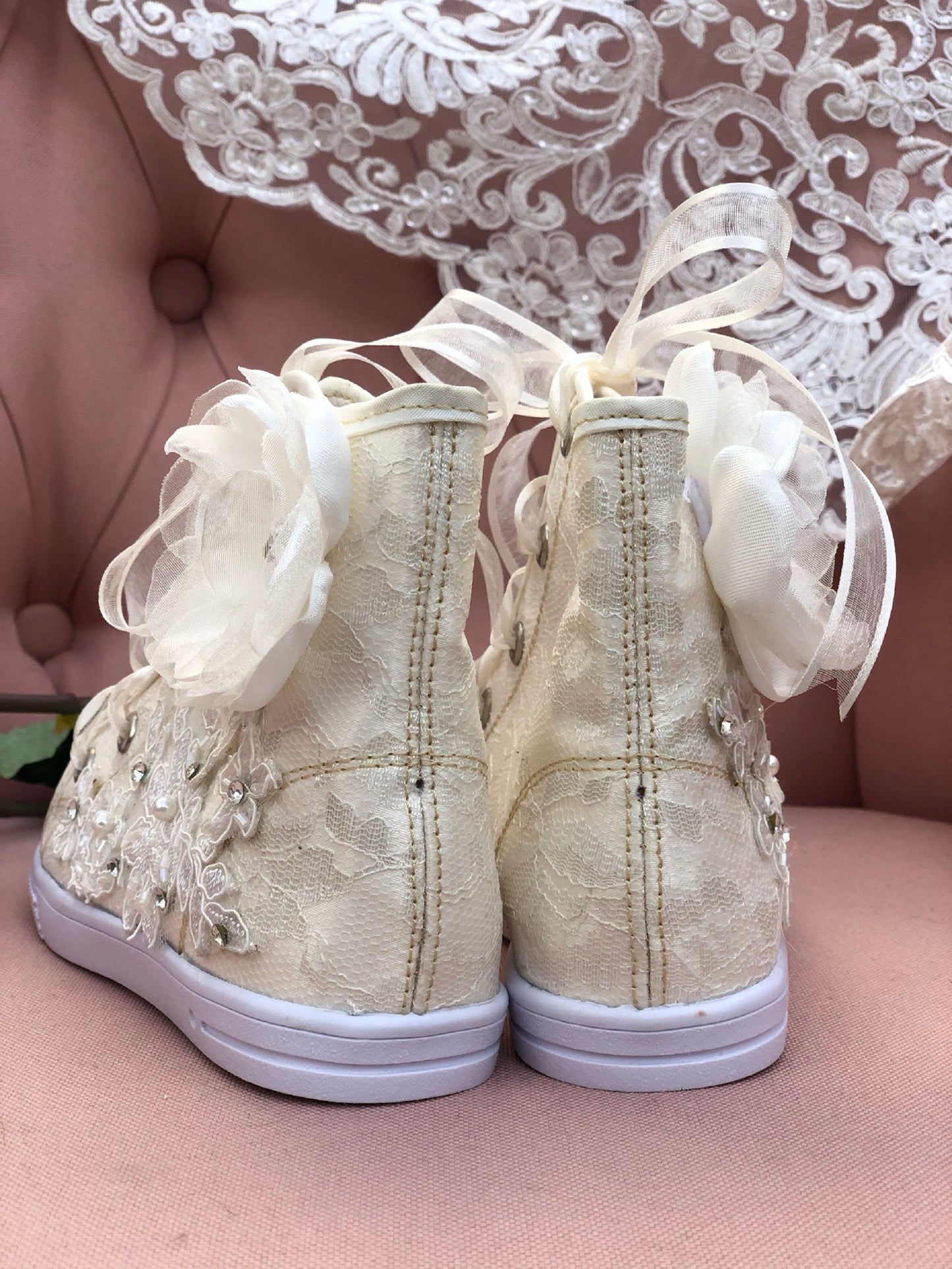 Zapato tenis de primera comúnion o boda